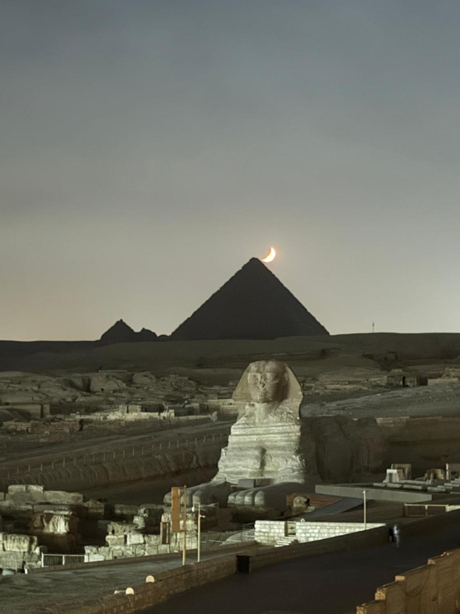 Couette-café Seven Pyramids Panoramic View Kafret el-Gabal